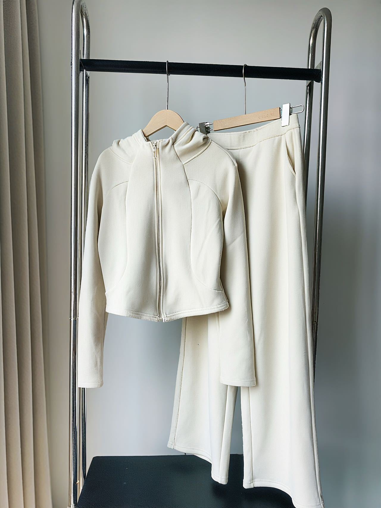 Women's slim-fit hooded cardigan and trousers two-piece set