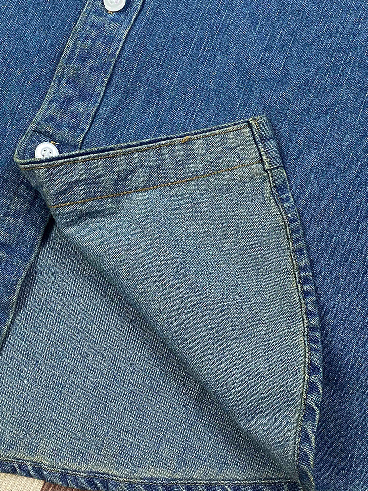 Men and Women with The Same New Casual Joker Denim Fabric Embroidered Couple Long Sleeve Shirt.