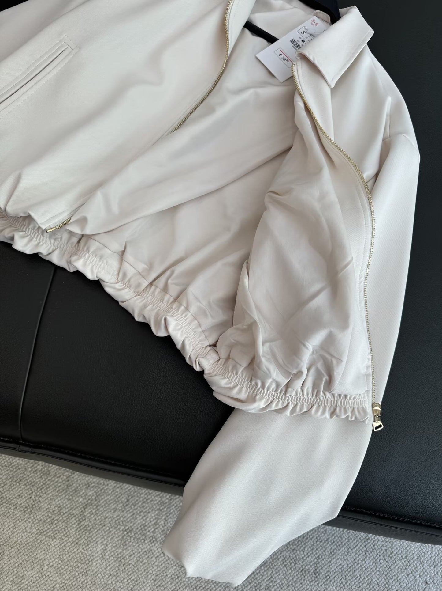 Women's autumn fashion puffy hem zipper jacket Coat