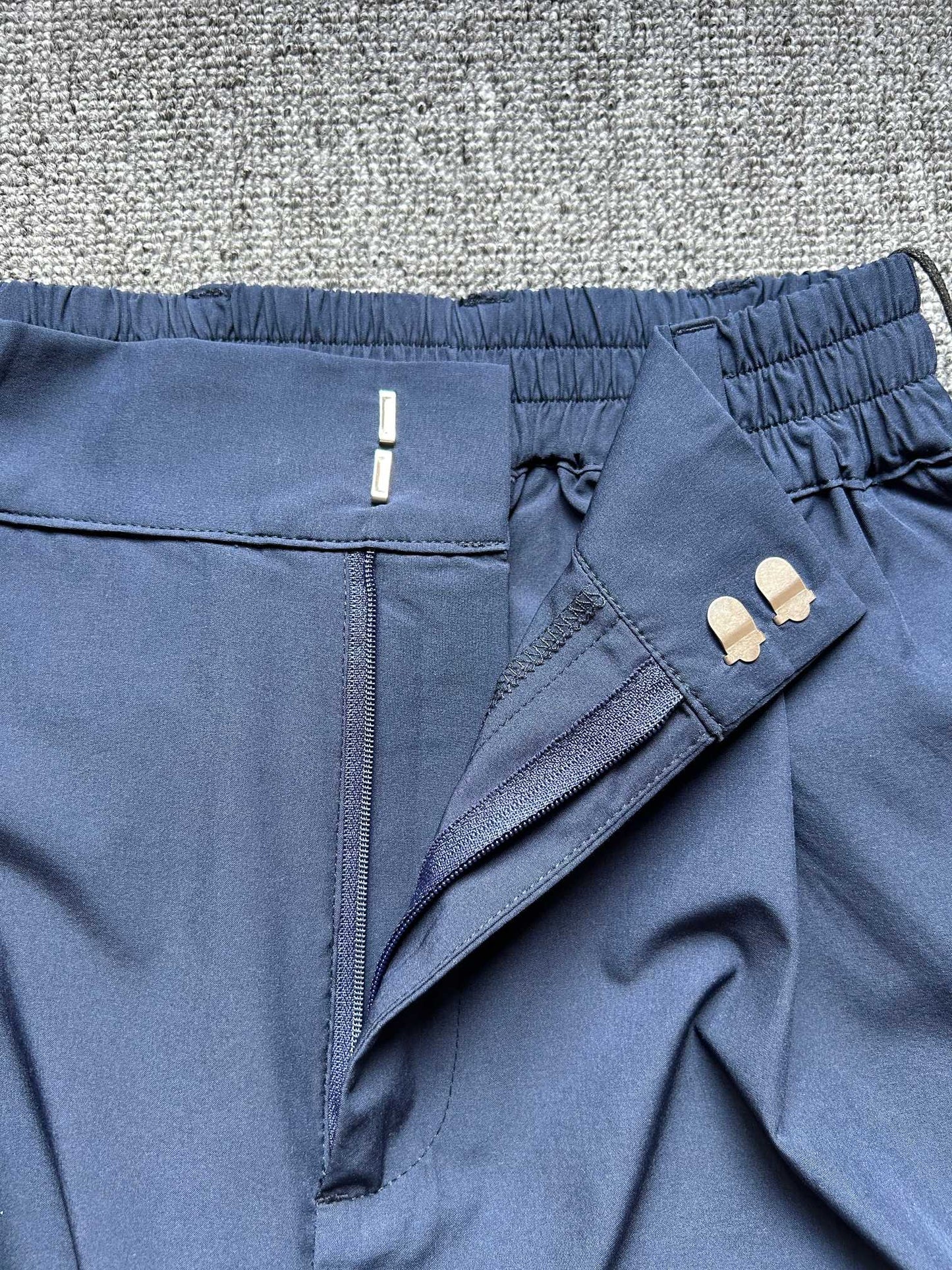 Women's New Casual Joker Loose Straight Elastic Waist Design Drape Wide-leg Pants.