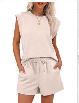 Women's Summer 2-piece Suit with Round Neck Cover Sleeve Top and Pocket Shorts Suit