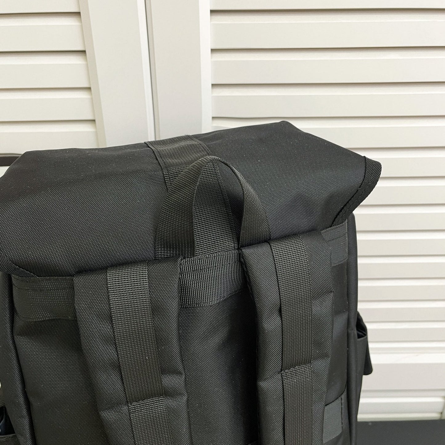 Men and Women with The Same New Fashion and Leisure Joker Multi-pocket Large-capacity Waterproof Backpack Travel Bag.