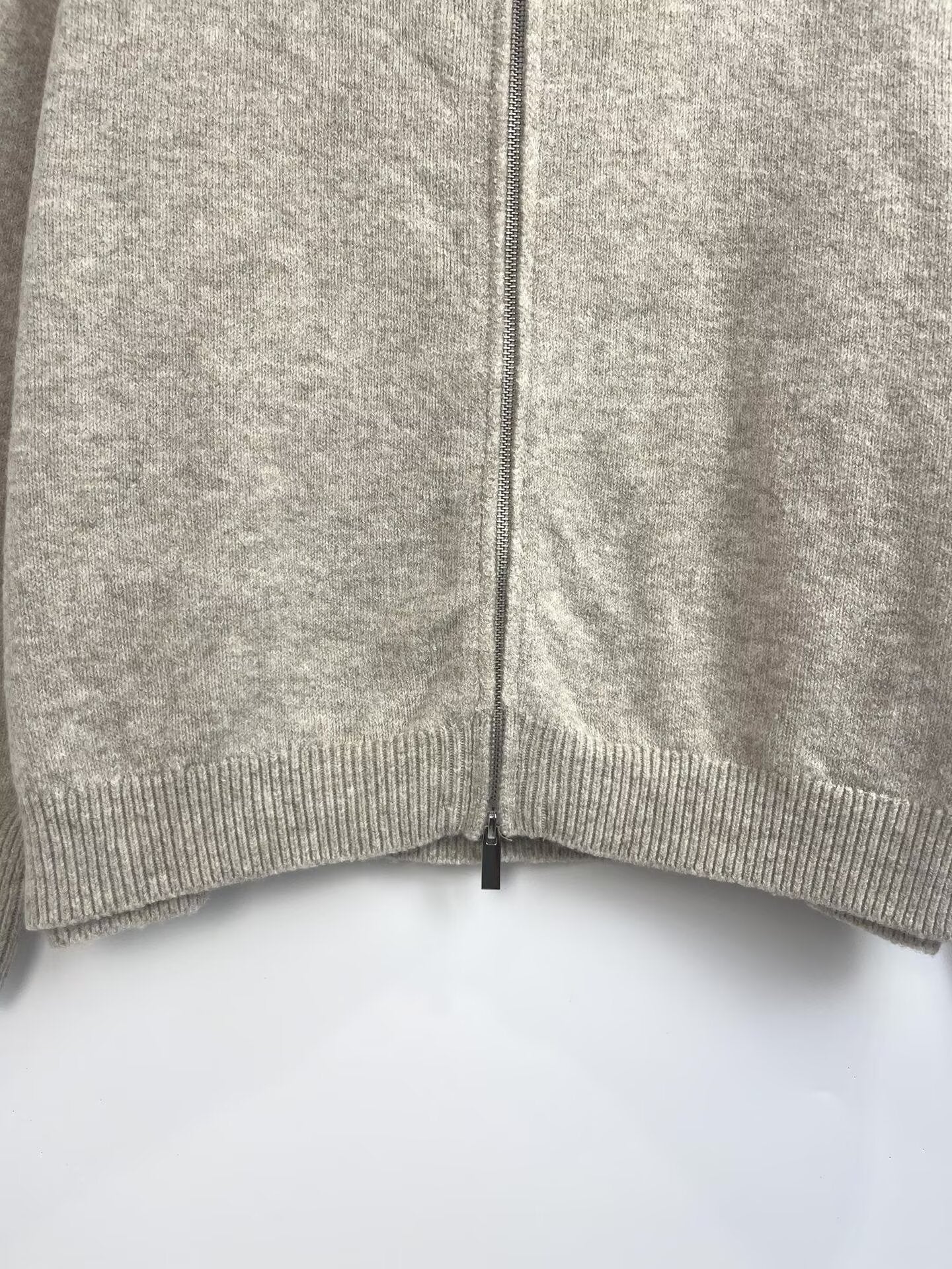 Women's new fashion long sleeved zipper hooded knitted Coat