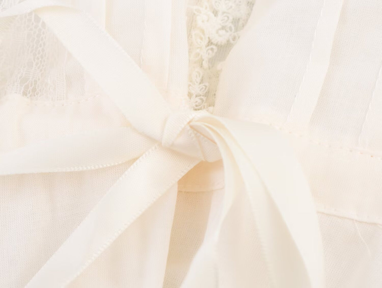 Women's new fashion lace decoration sleeveless underwear style top