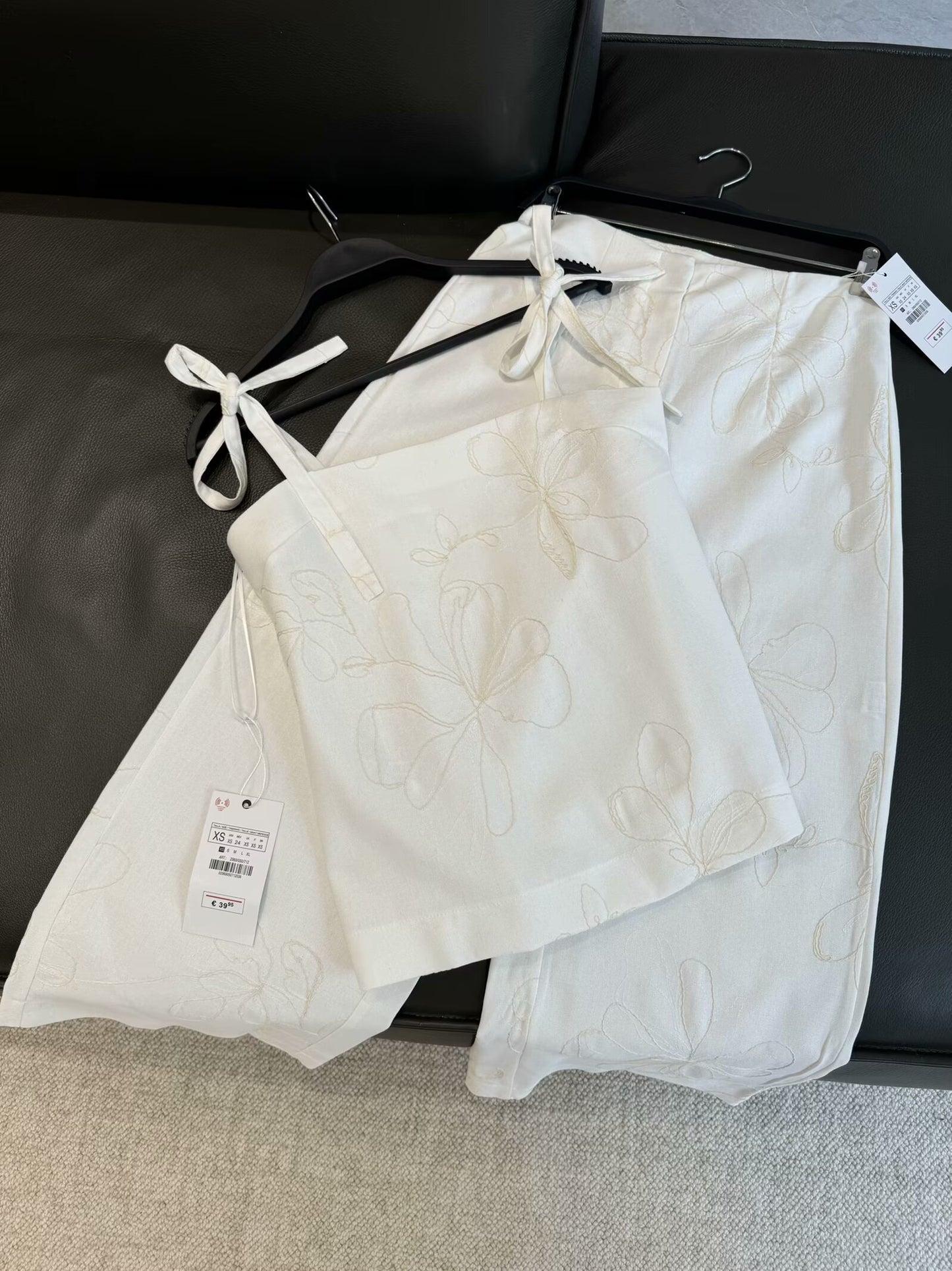 Women's New Fashion Linen Blended Flower Embroidered suspender Top