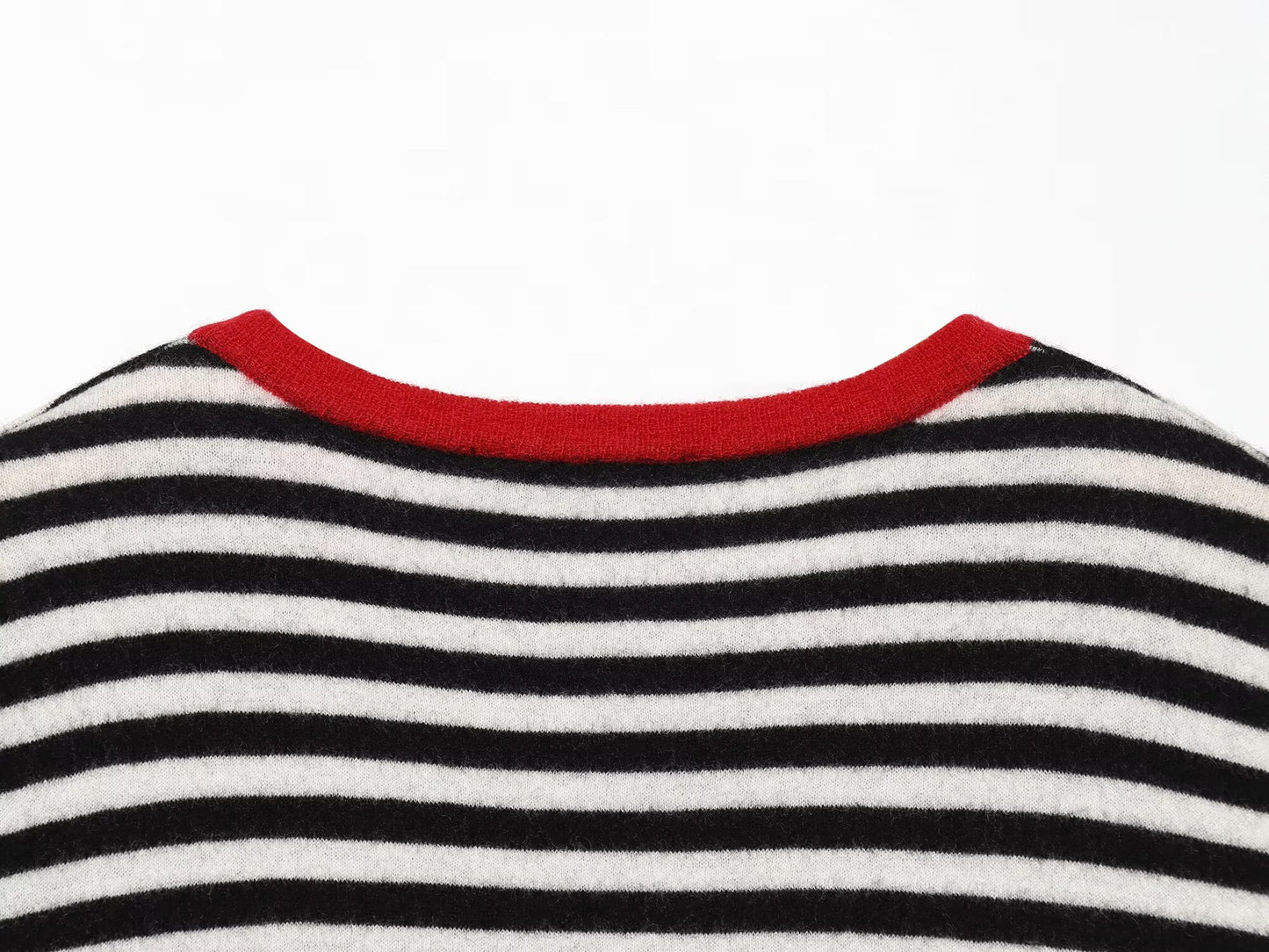 Women's loose O Neck striped knitted sweater