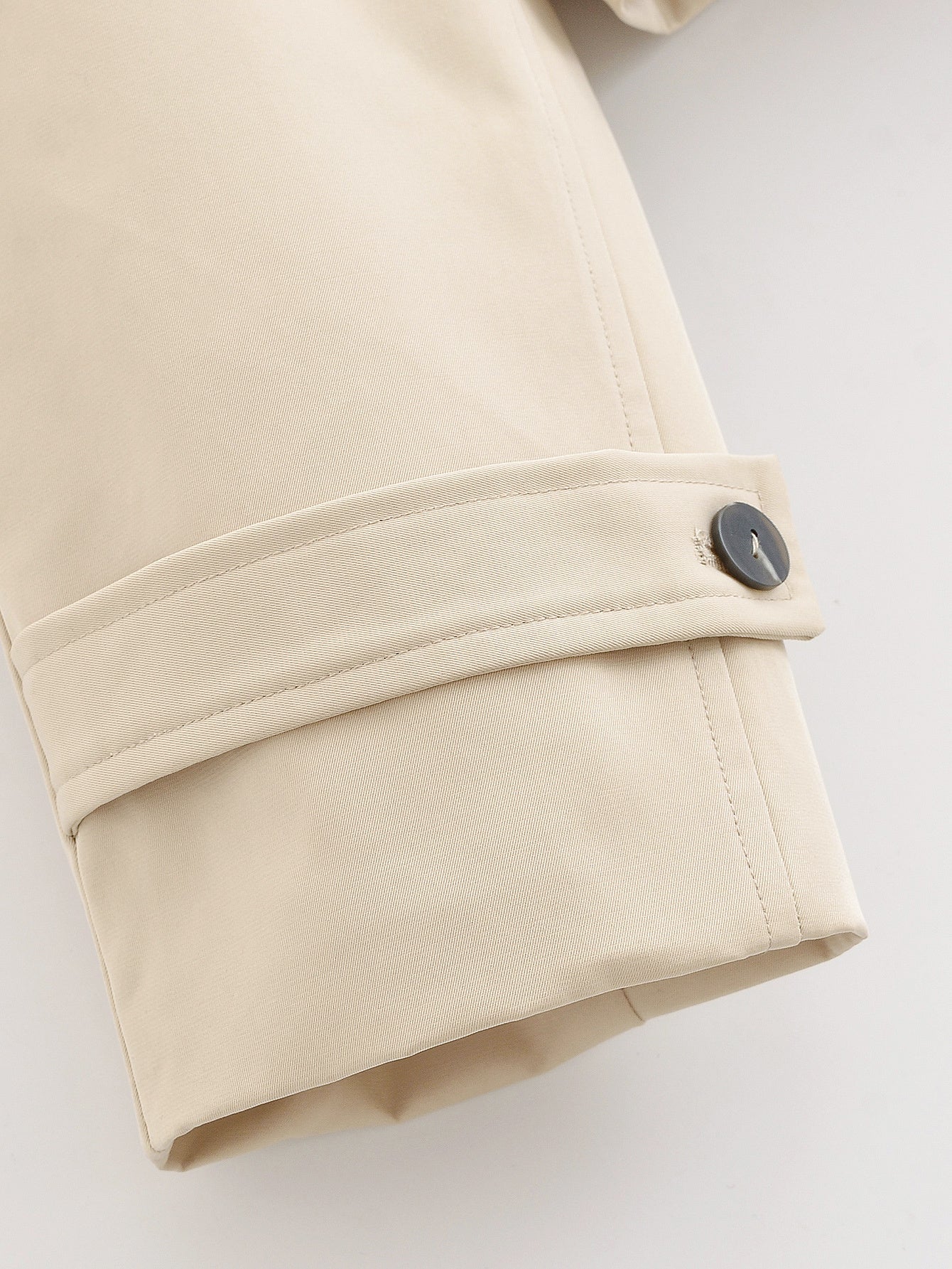 Women's new fashion waterproof short single breasted windbreaker Coat