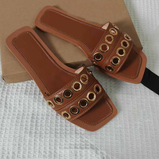 Women's New Fashion Casual Joker Flat Sandals Flat Sandals Hardware Buckle Fashion Joker Ladies Slippers.
