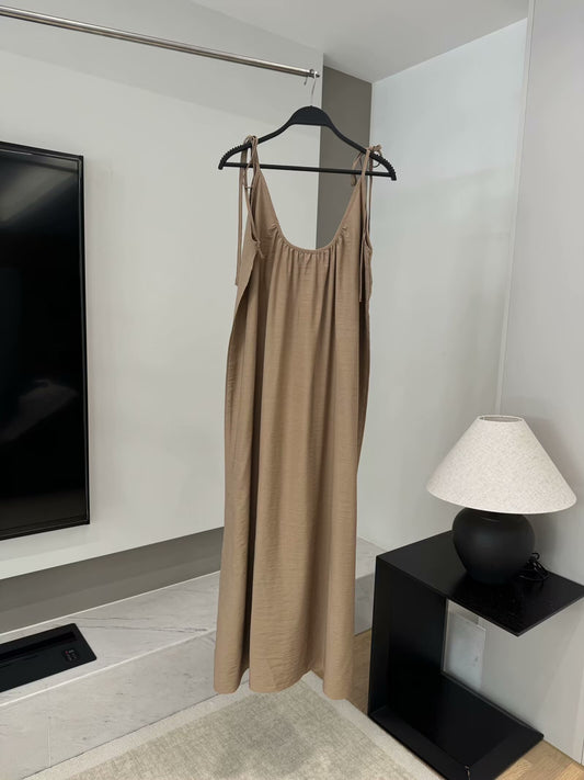 Women's 2025 new chic Fashion loose draped suspender MIDI dress retro sleeveless women's dress