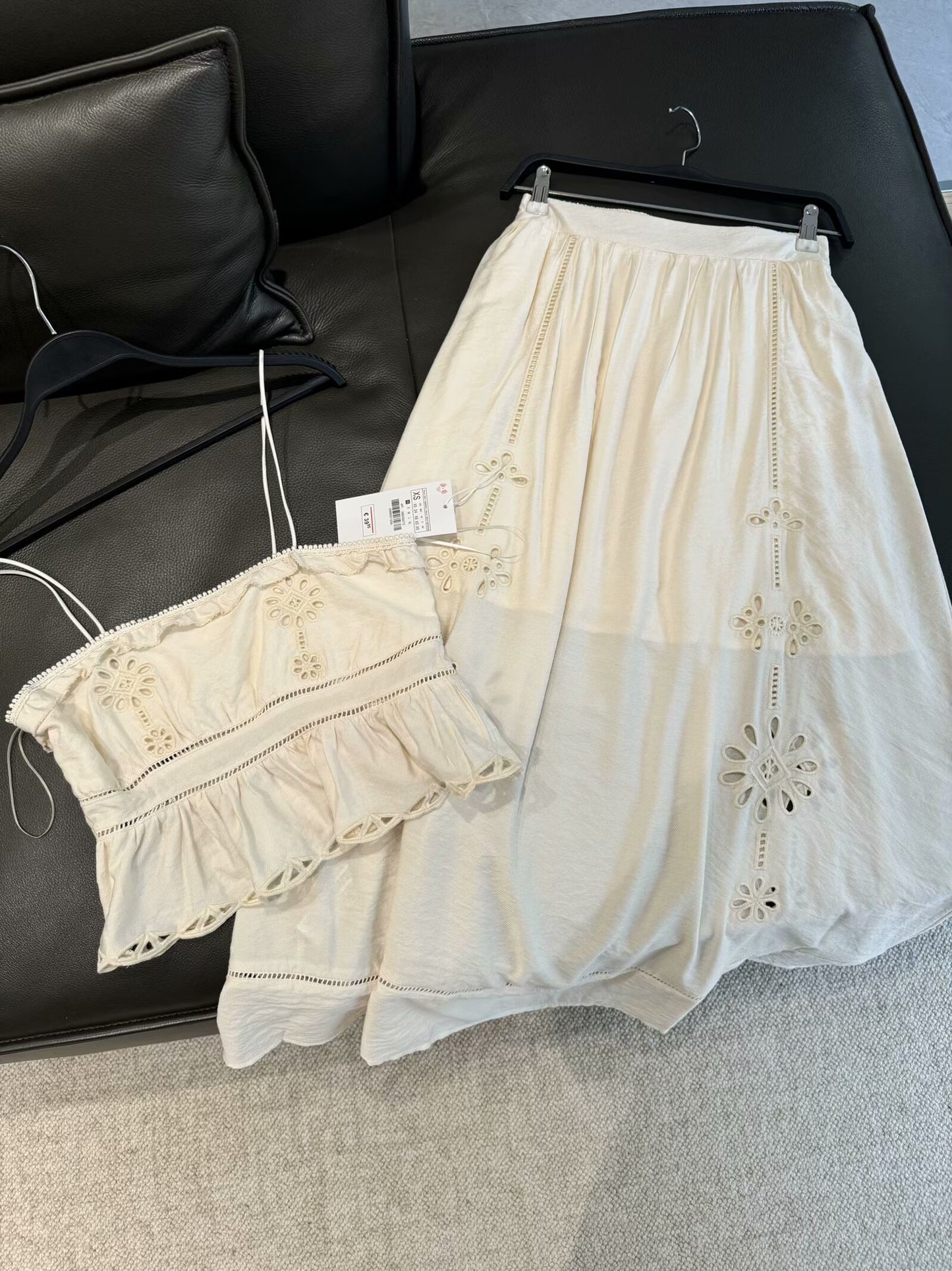 Women's new fashion hollow out embroidery straight neck suspender top+Skirts suit