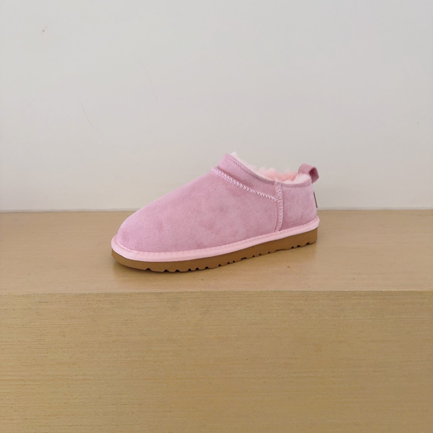 Women's new winter slope short snow boots have a shoe box