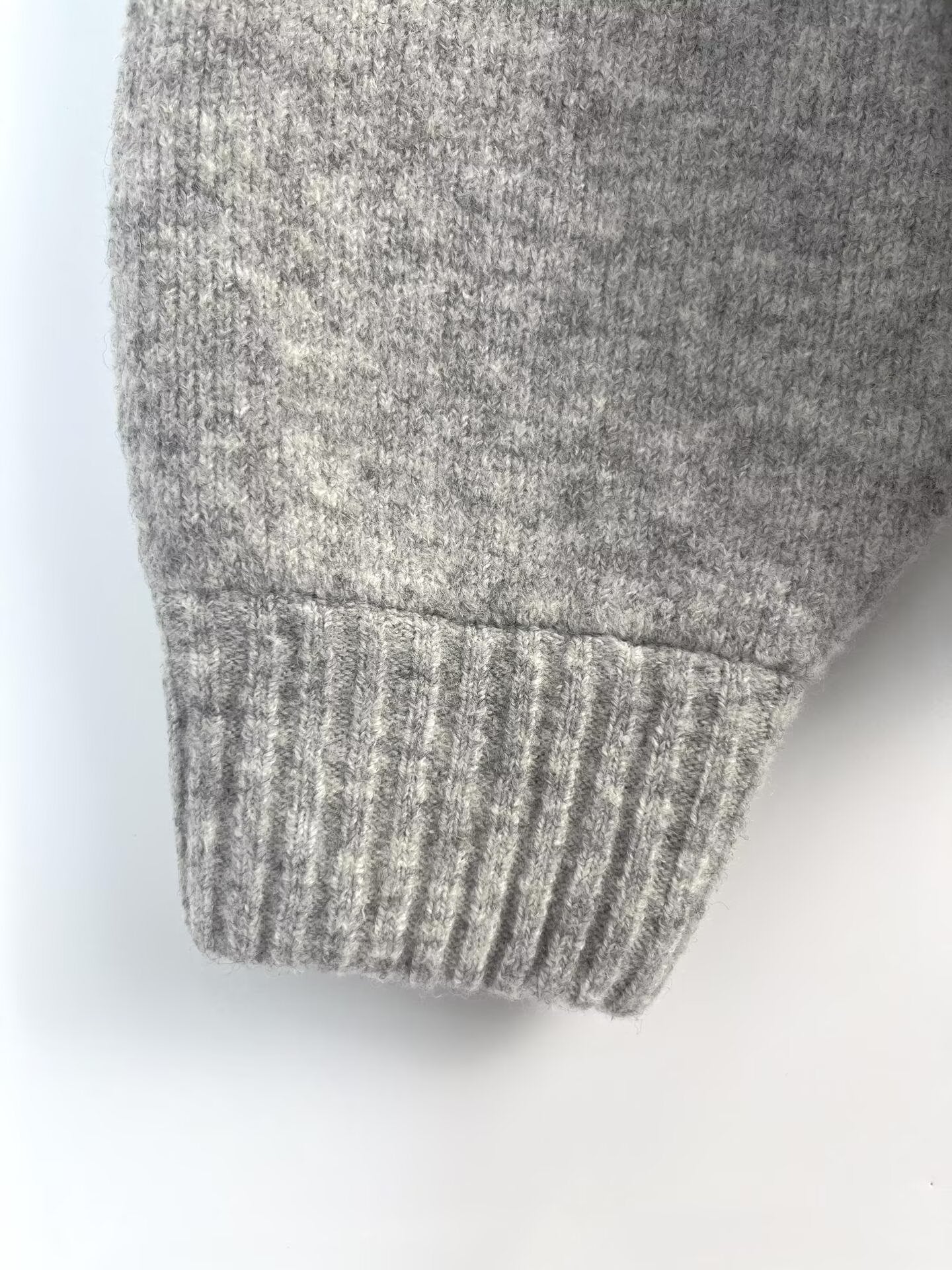 Women's new fashion soft texture O-Neck Button-up Knitted Coat