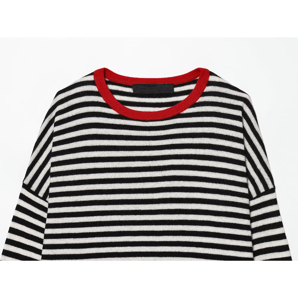 Women's loose O Neck striped knitted sweater