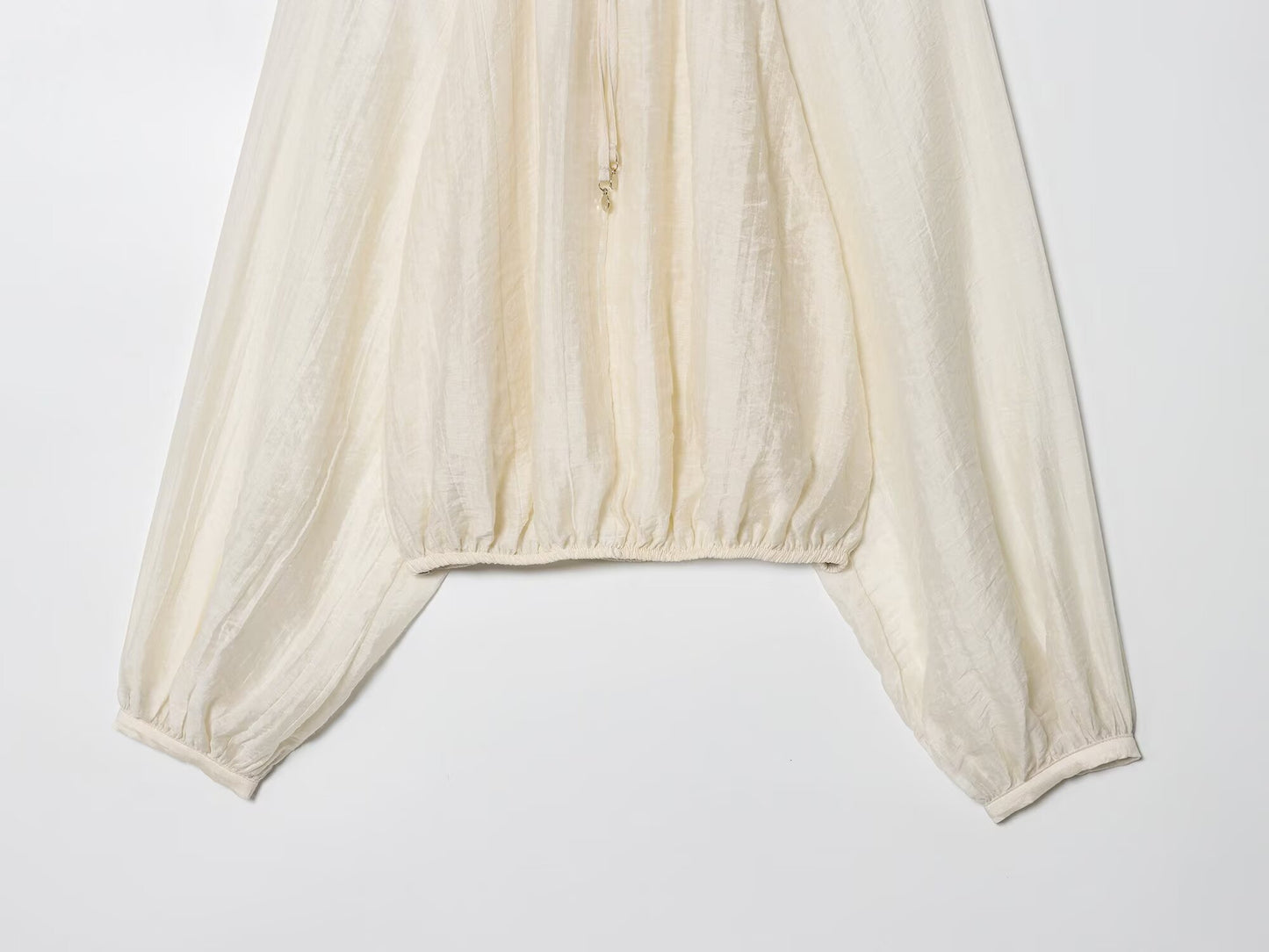 Women's new fashion bubble sleeve short draped pleated shirt