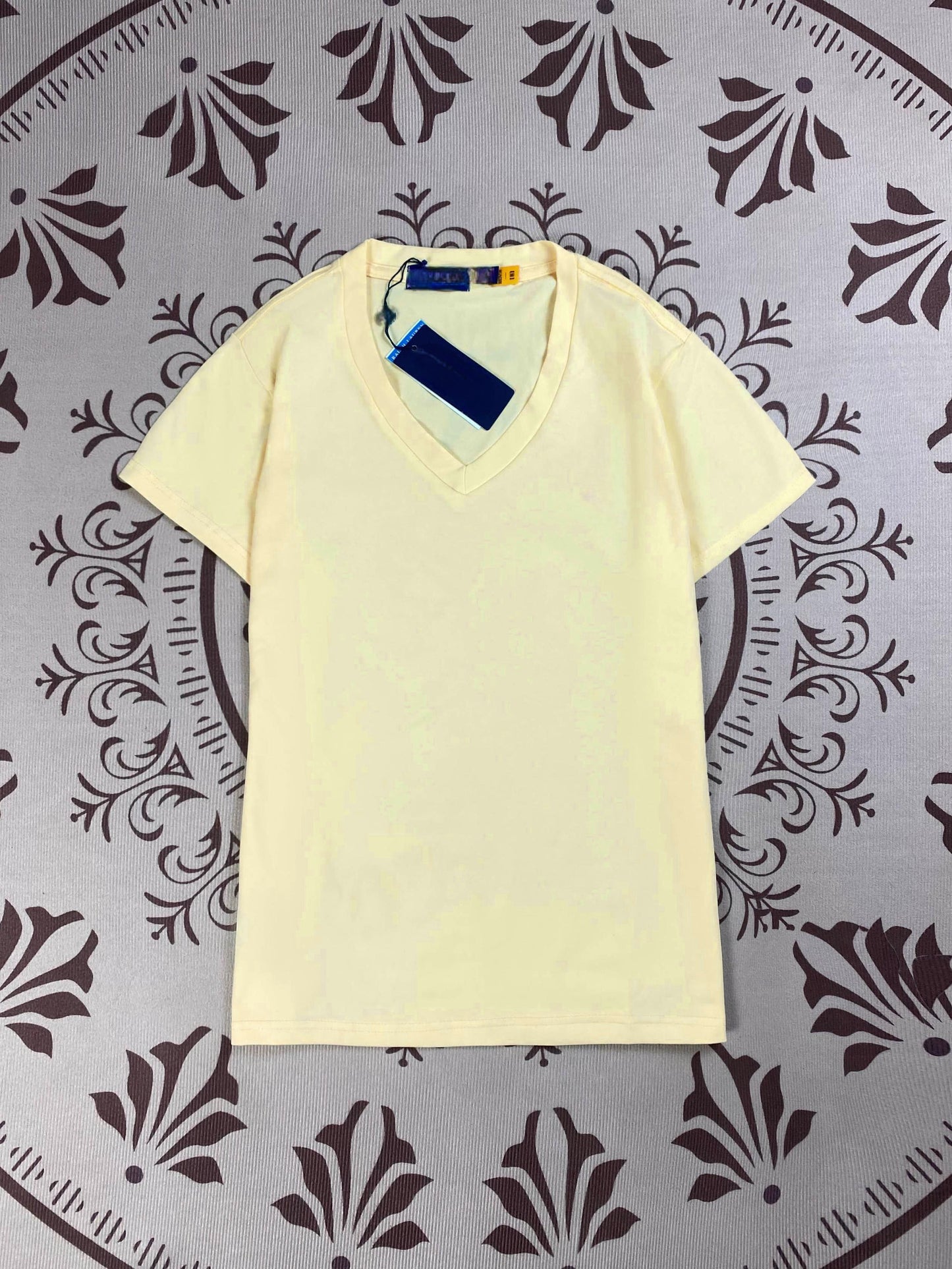 Women's New Fashion Joker Embroidered Pure Cotton Solid Color V-neck Slim T-shirt