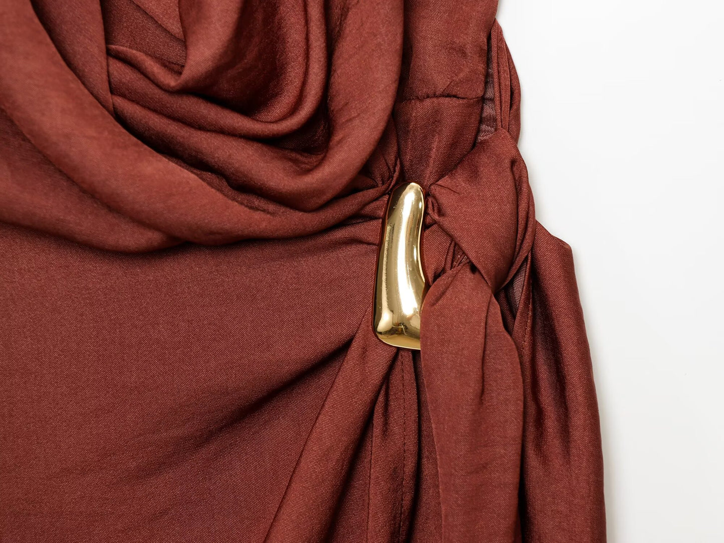 Women's 2025 fashion sexy backless pleated hanging neck mini dress