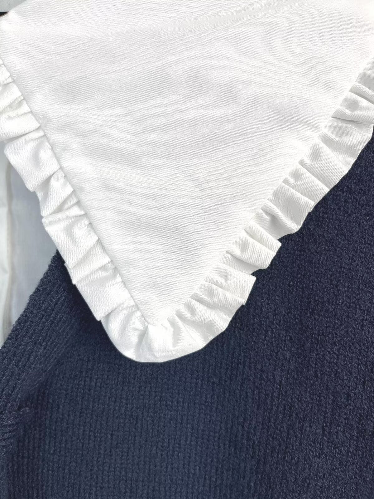 Women's new fashion contrasting patchwork collar short knit sweater