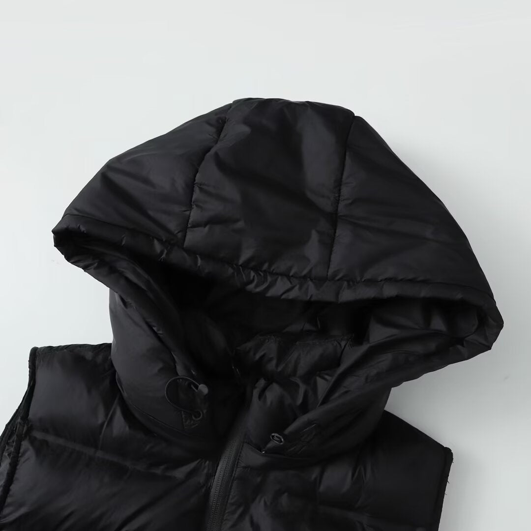 Women's sleeveless contrasting hooded cotton vest